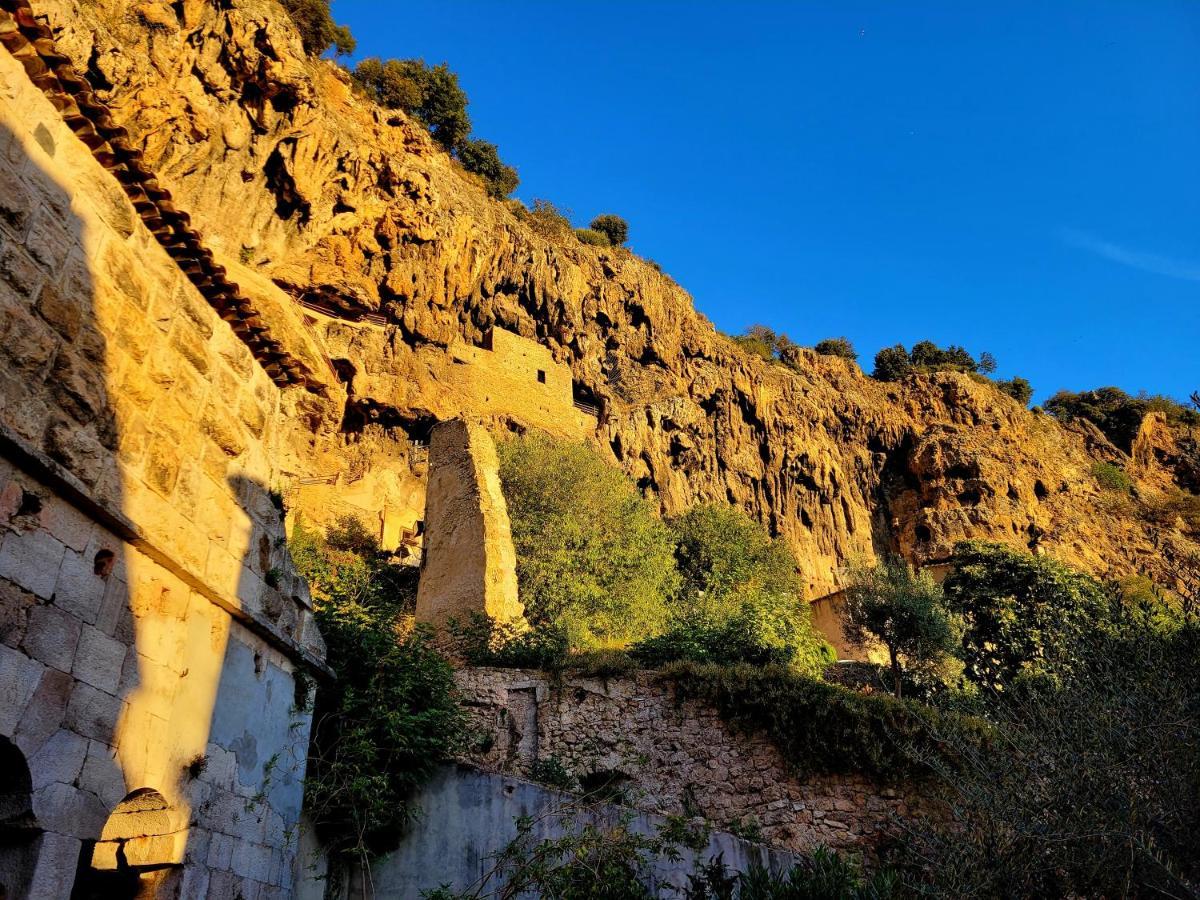 Le Rocher Appartement Cotignac Εξωτερικό φωτογραφία