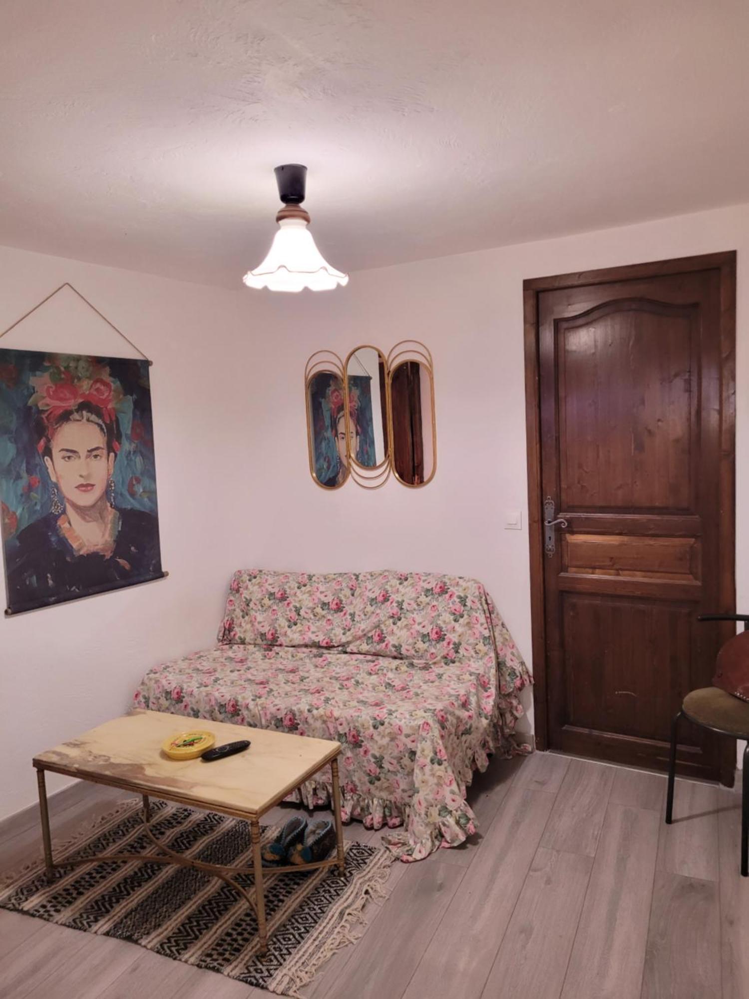 Le Rocher Appartement Cotignac Εξωτερικό φωτογραφία